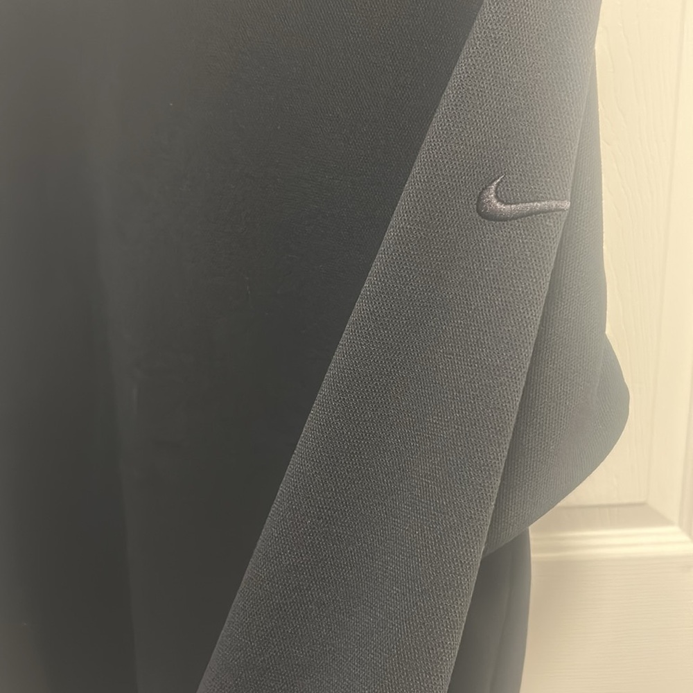 Nike Men's Black Sweater w/Suns logo - Picture 7 of 7